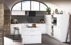 Einbauküche Uno, kristallweiß, inkl. Siemens Elektrogeräte