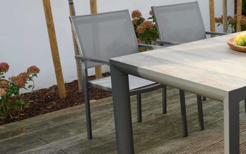 Siena Garden Stapelsessel Leeds, hellgrau/anthrazit Aluminium, Stoff