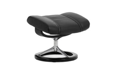 Hocker Wing in Paloma black mit Signature black Gestell