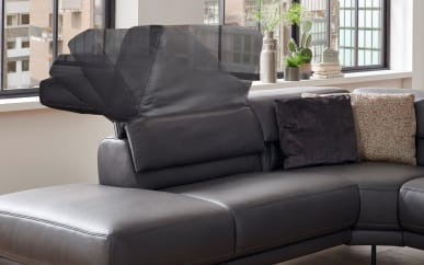 Höhenverstellbare Kopfteilverstellung beim 1-Sitzer ohne Armlehne mit Aussenhocker links