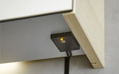 LEDplus Sensorschalter für Spiegelschrank Revento Line