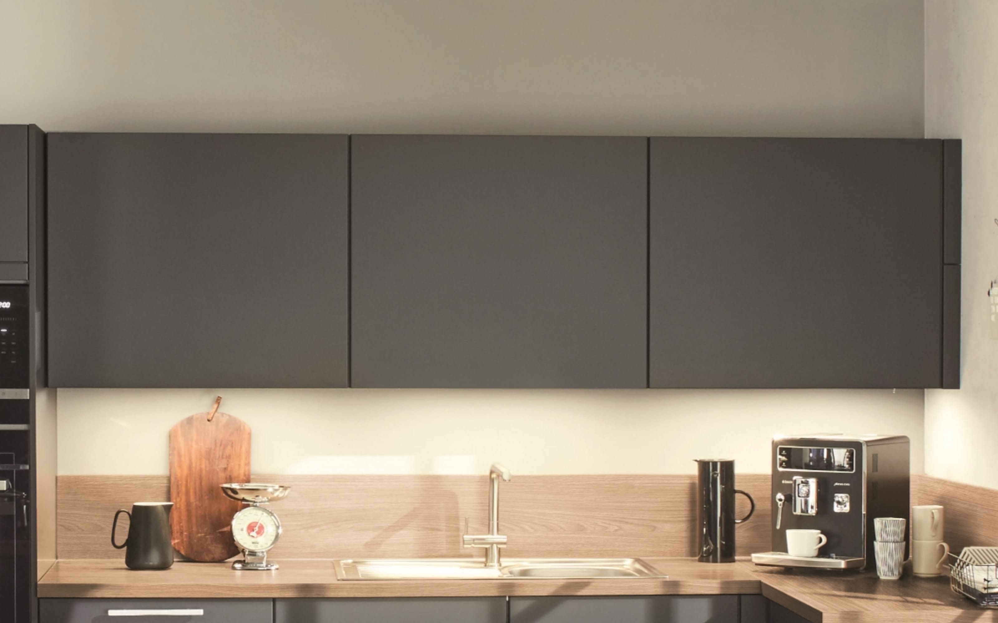 Einbauküche Torna, schwarz supermatt, inkl. Bosch Elektrogeräte