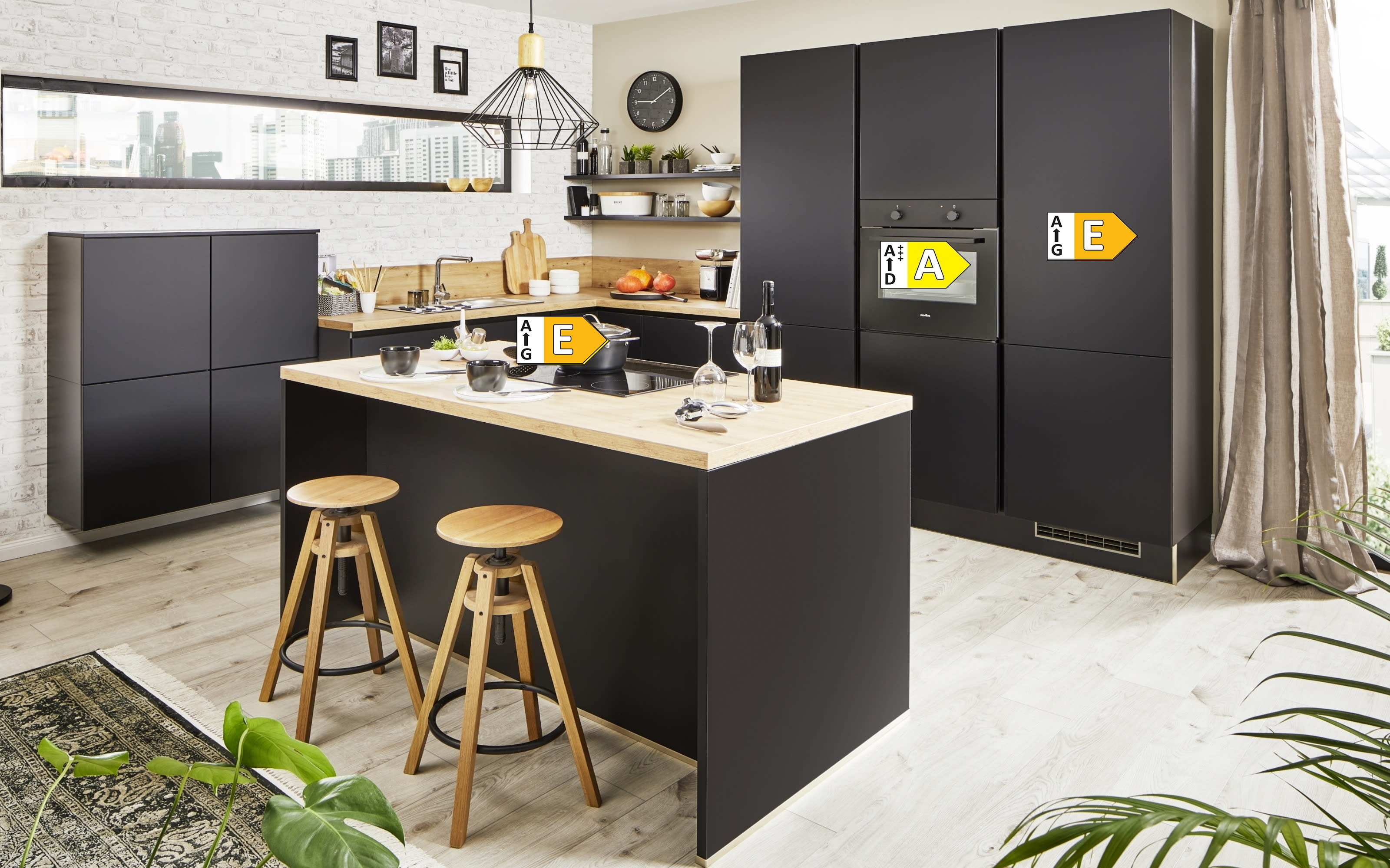 Einbauküche Top soft, schwarz, inkl. Siemens Elektrogeräte