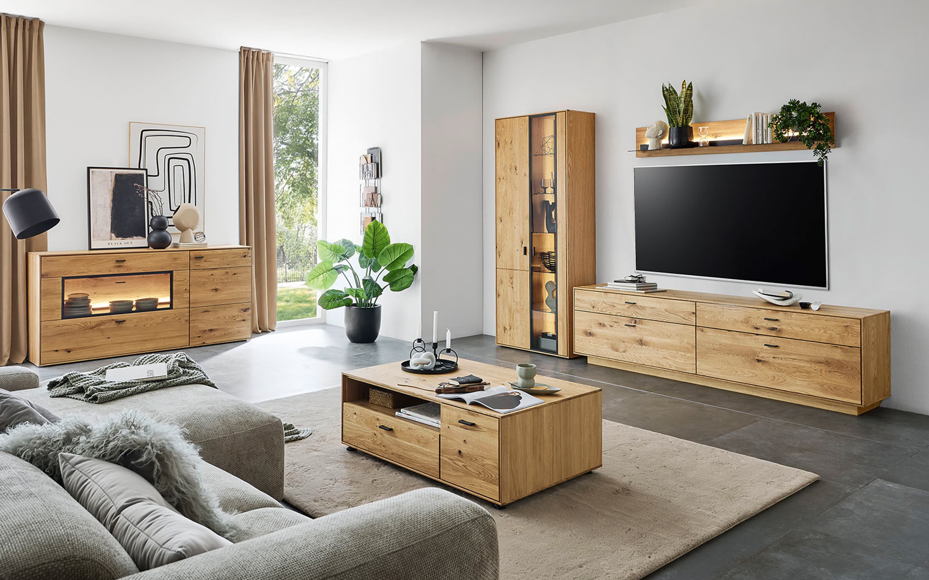 Wohnwand Olvera, teilmassive Asteiche