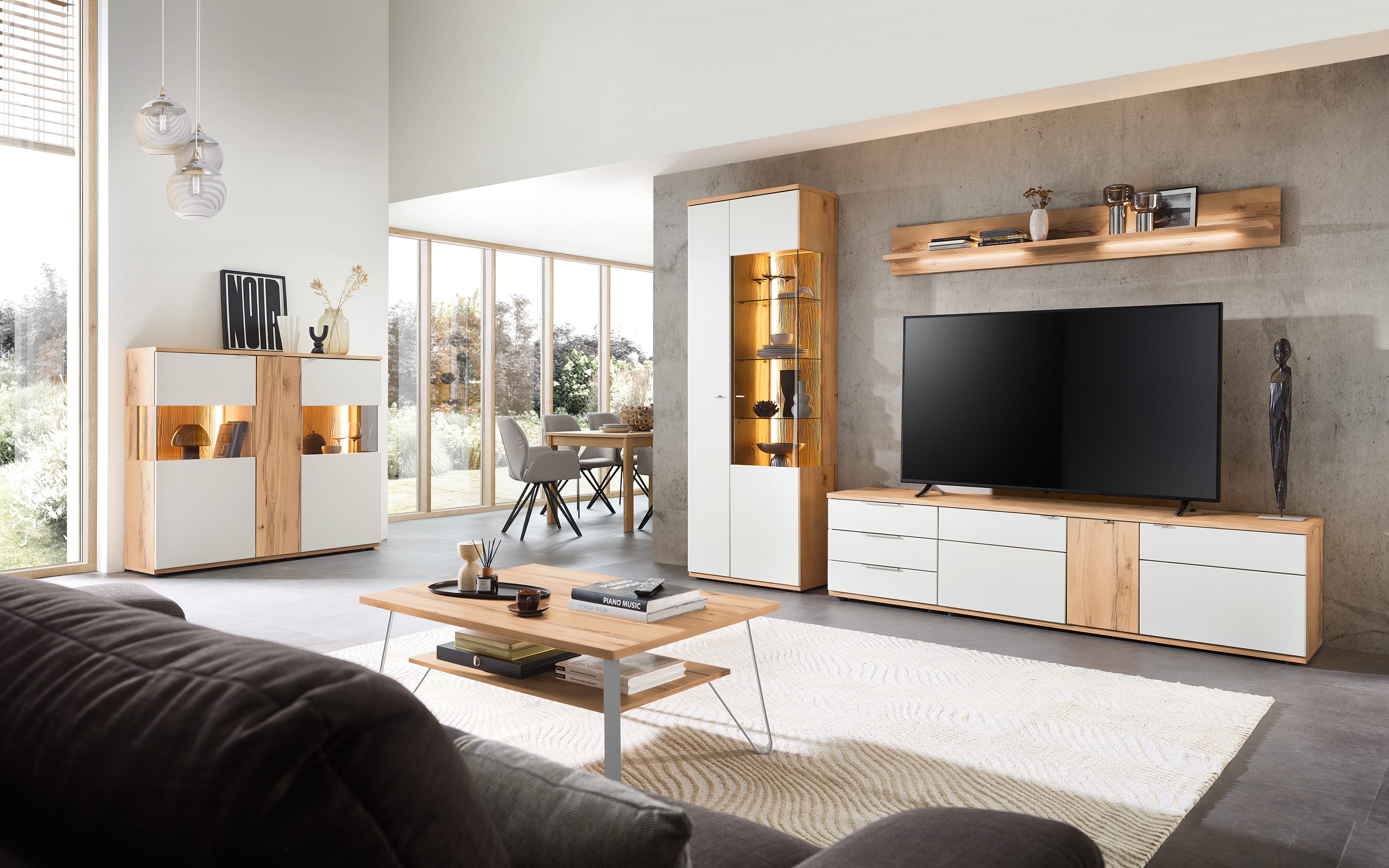 Wohnwand Berghe, Balkenbuche/weiß