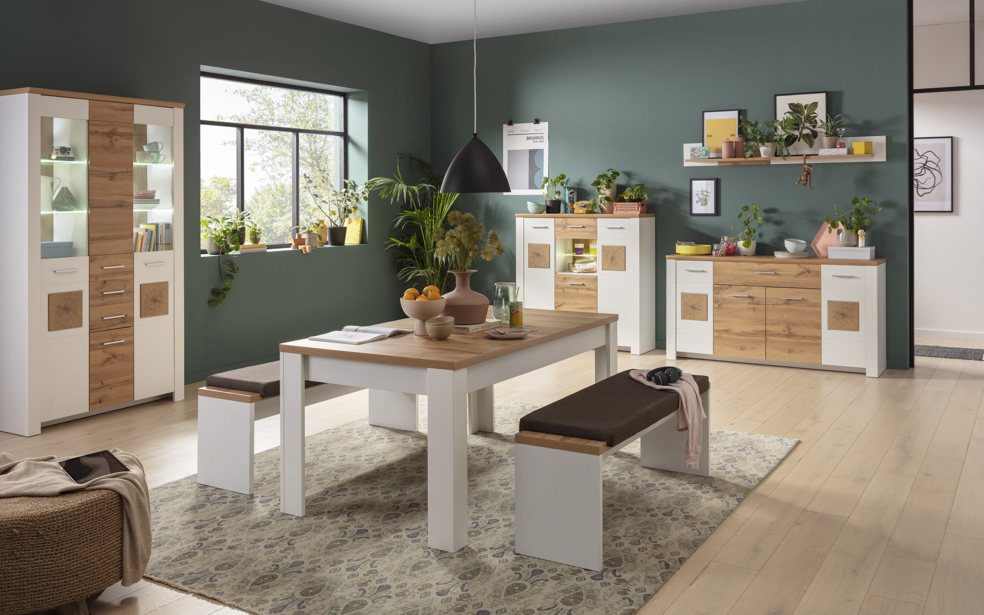 Vitrine Matera, weiß/Altholz-Nachbildung, 2-türig, inkl. LED-Beleuchtung