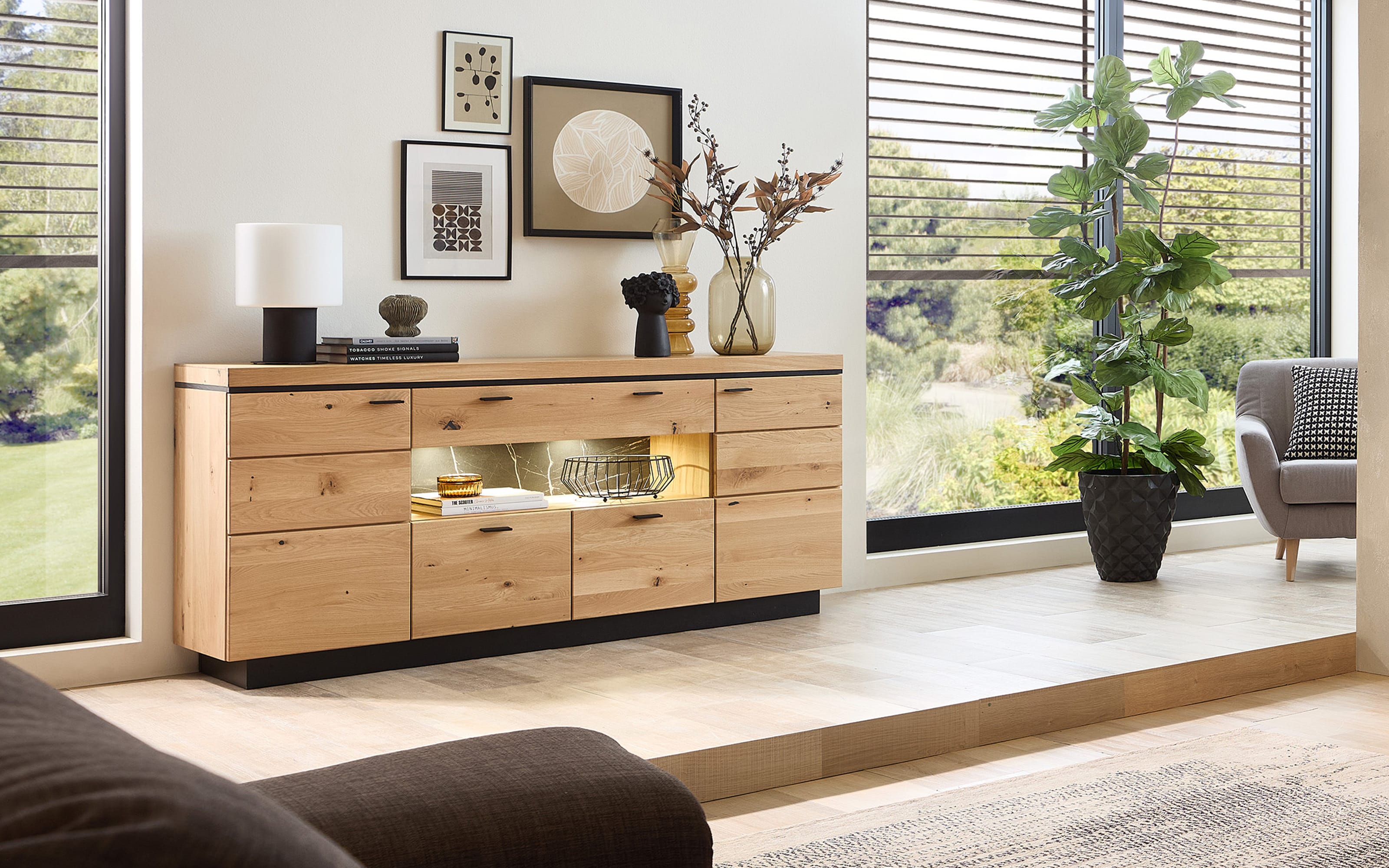 Sideboard Monza, Wildeiche massiv, inkl. LED-Beleuchtung 