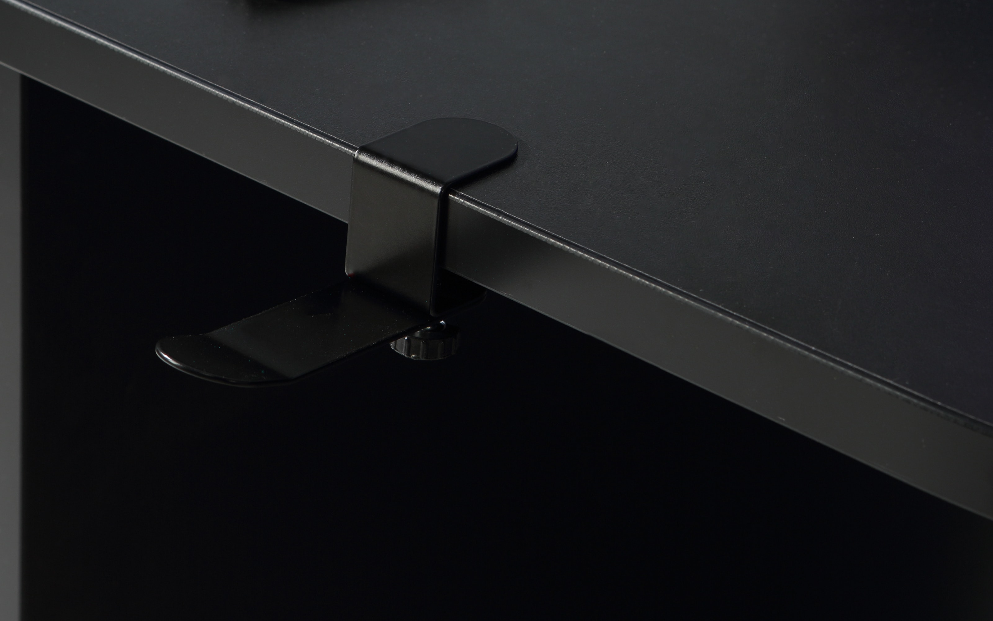 Eck-Gaming-Schreibtisch Tezaur, schwarz