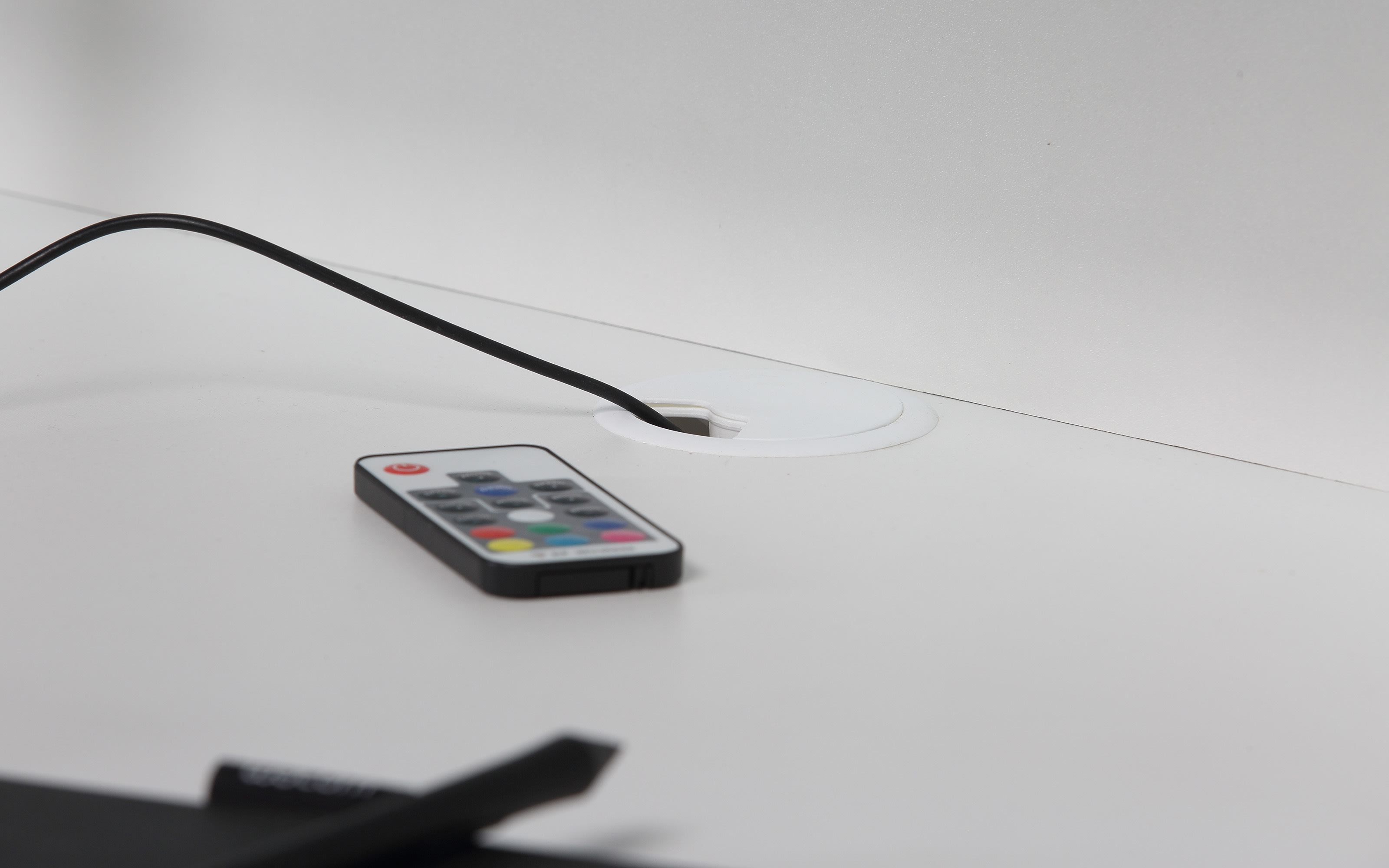 Schreibtisch Tezaur, weiß, inkl. Beleuchtung 