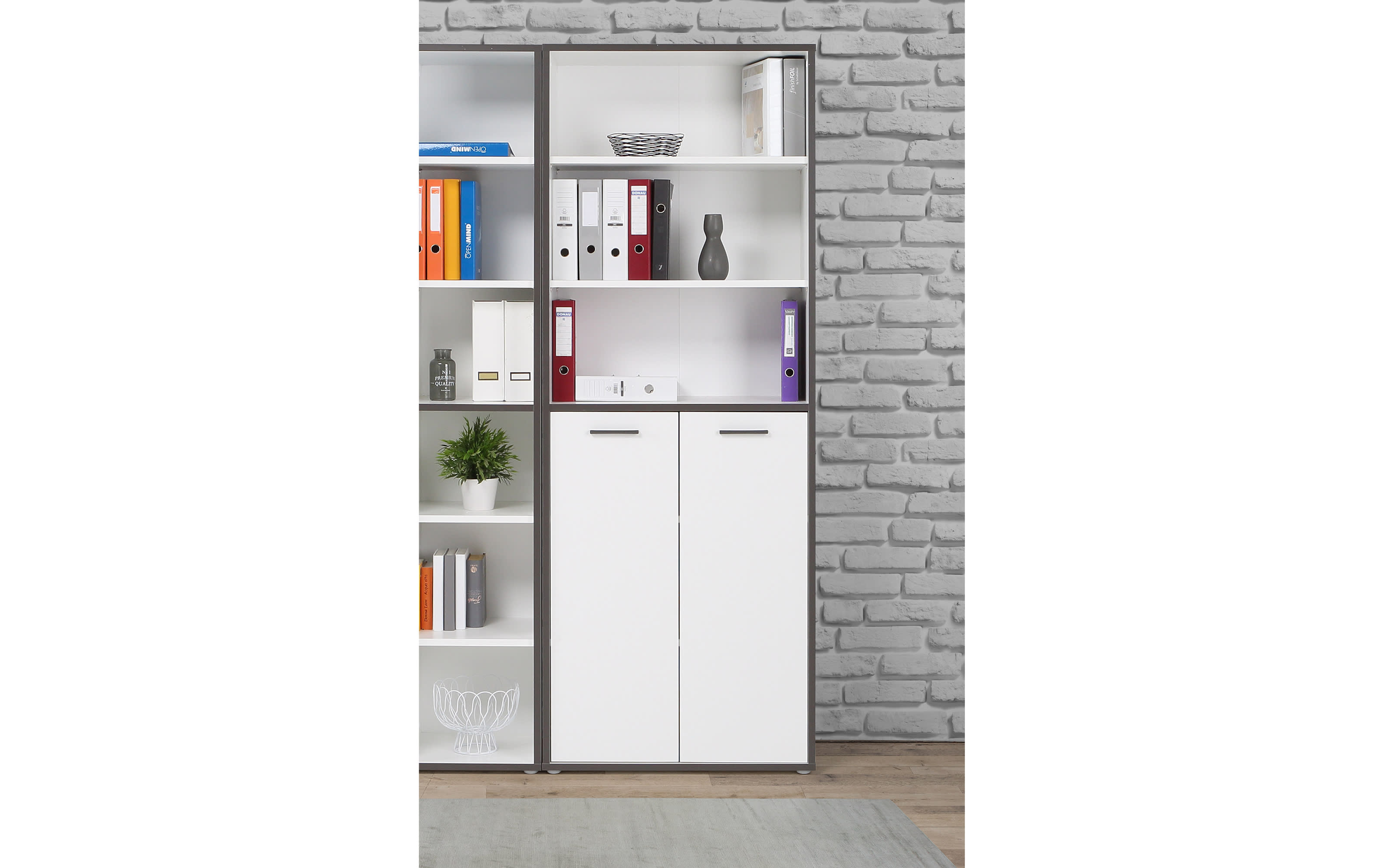 Regal Keflavik, weiß/grau