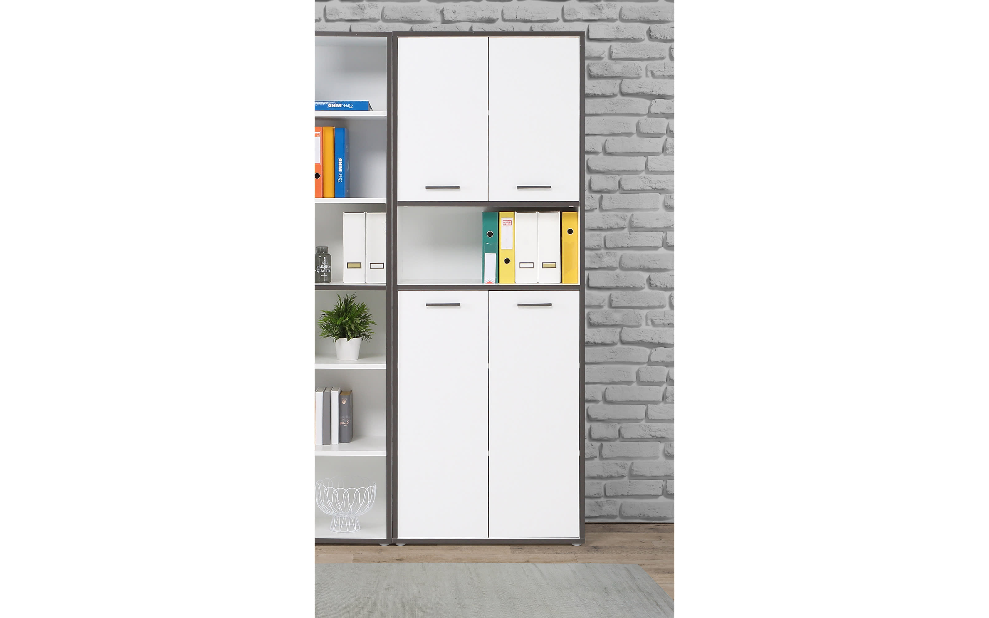 Regal Keflavik, weiß/grau