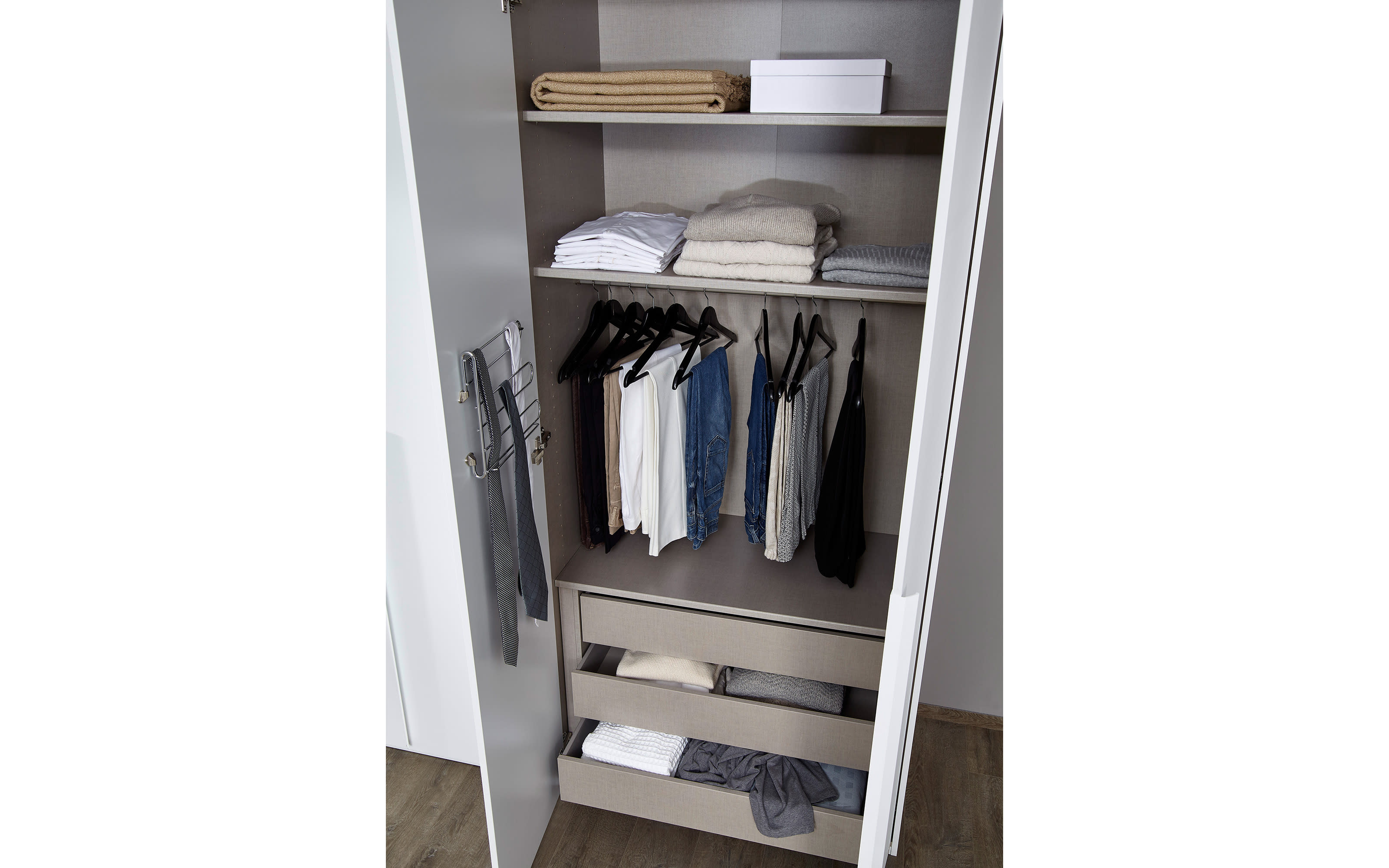 Drehtürenschrank Purisma, weiß, 301 x 223 cm, inkl. umfangreicher Zusatzausstattung