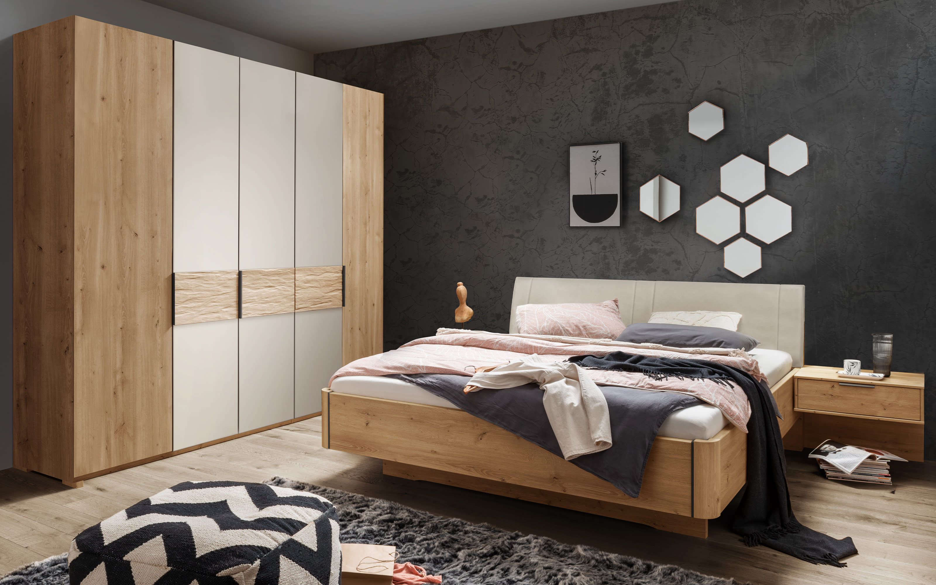 Schlafzimmer Cadiz, Eiche bianco, 180 x 200 cm, Schrank 250 x 236 cm online  bei Hardeck kaufen