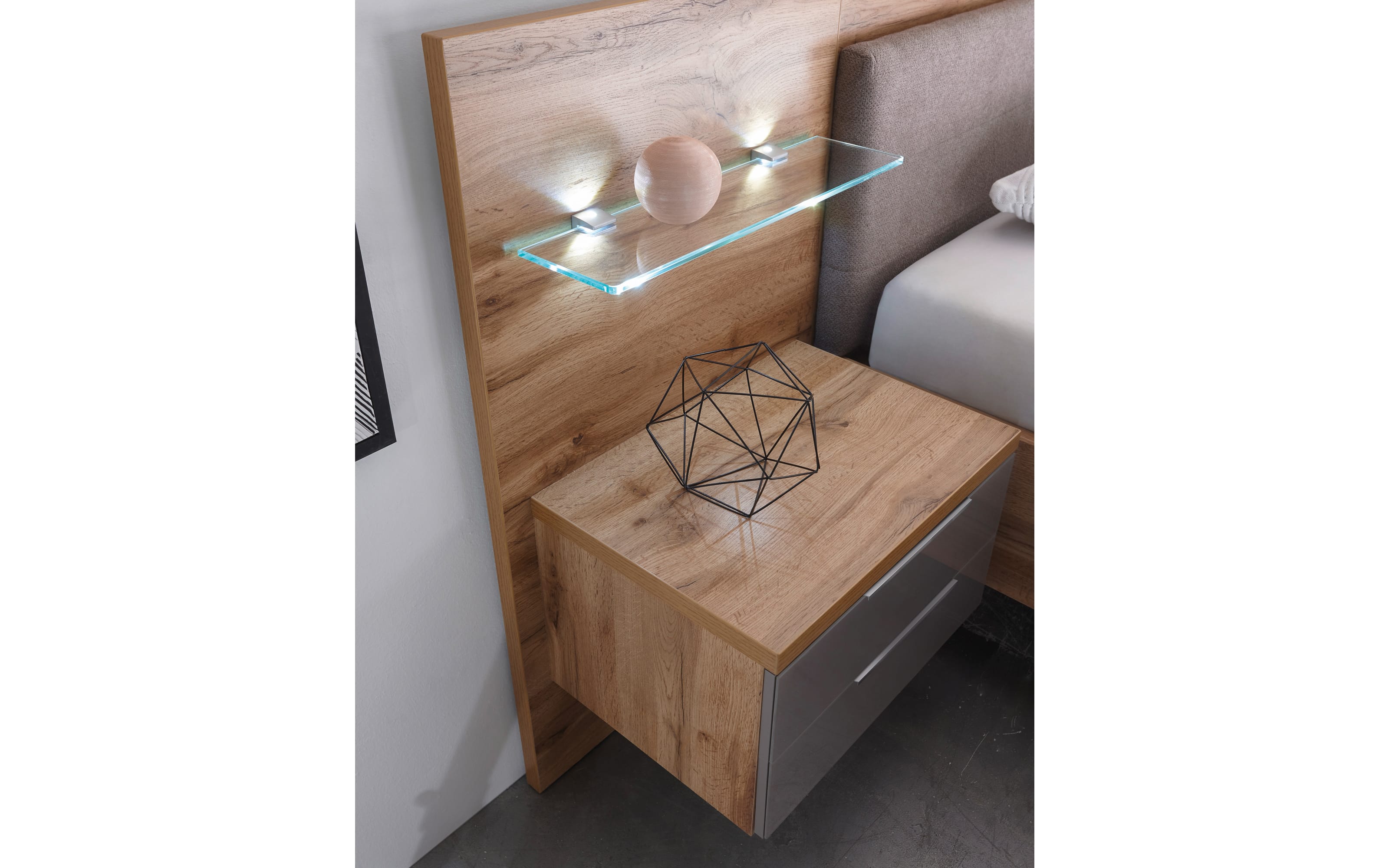 Schlafzimmer Milano in Wildeiche-Nachbildung/Basaltgrau, inklusive Beleuchtung, Schrankbreite ca. 312 cm, Liegefläche 180 x 200 cm