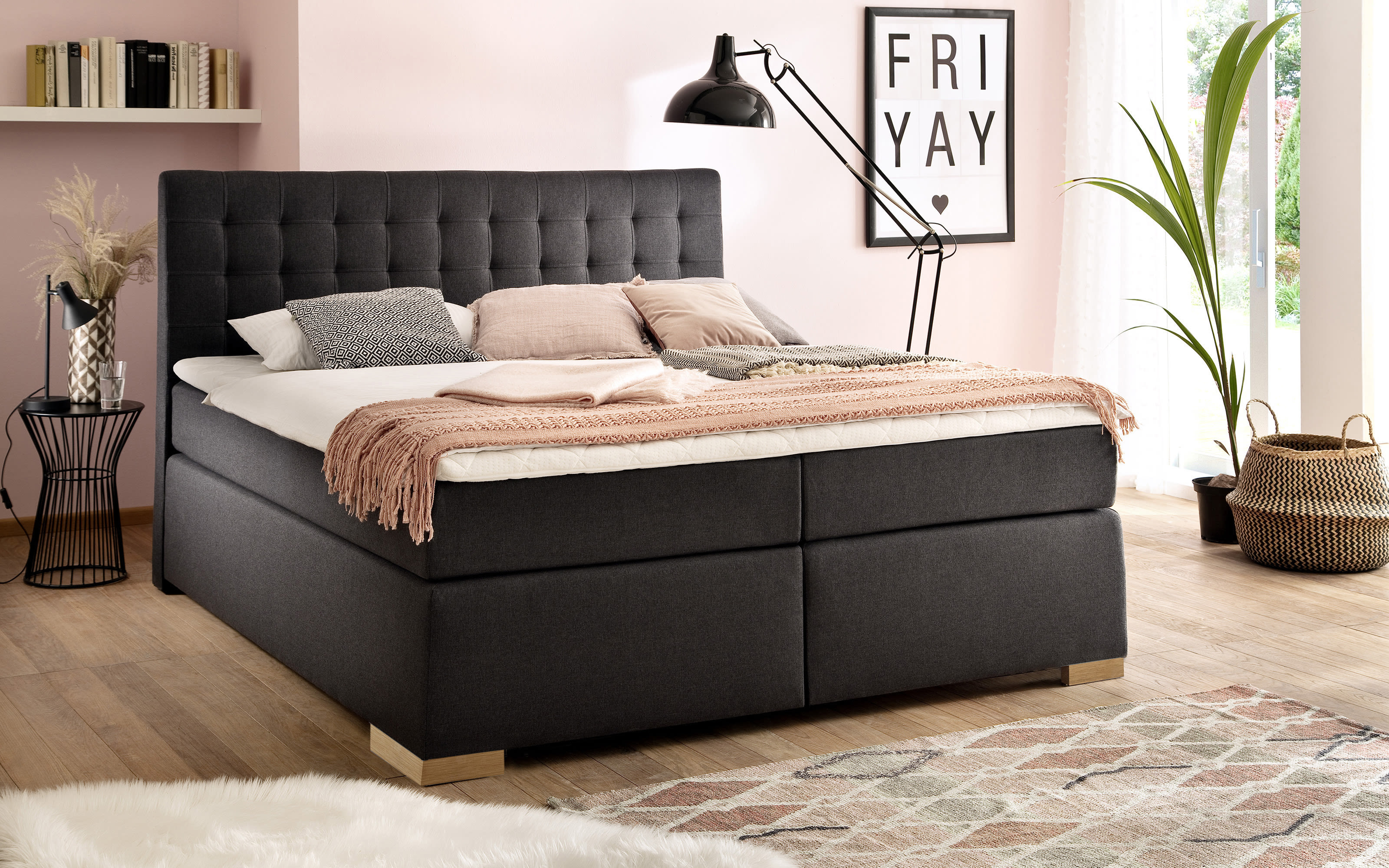 Boxspringbett Lenno in anthrazit mit verdecktem Bettkasten