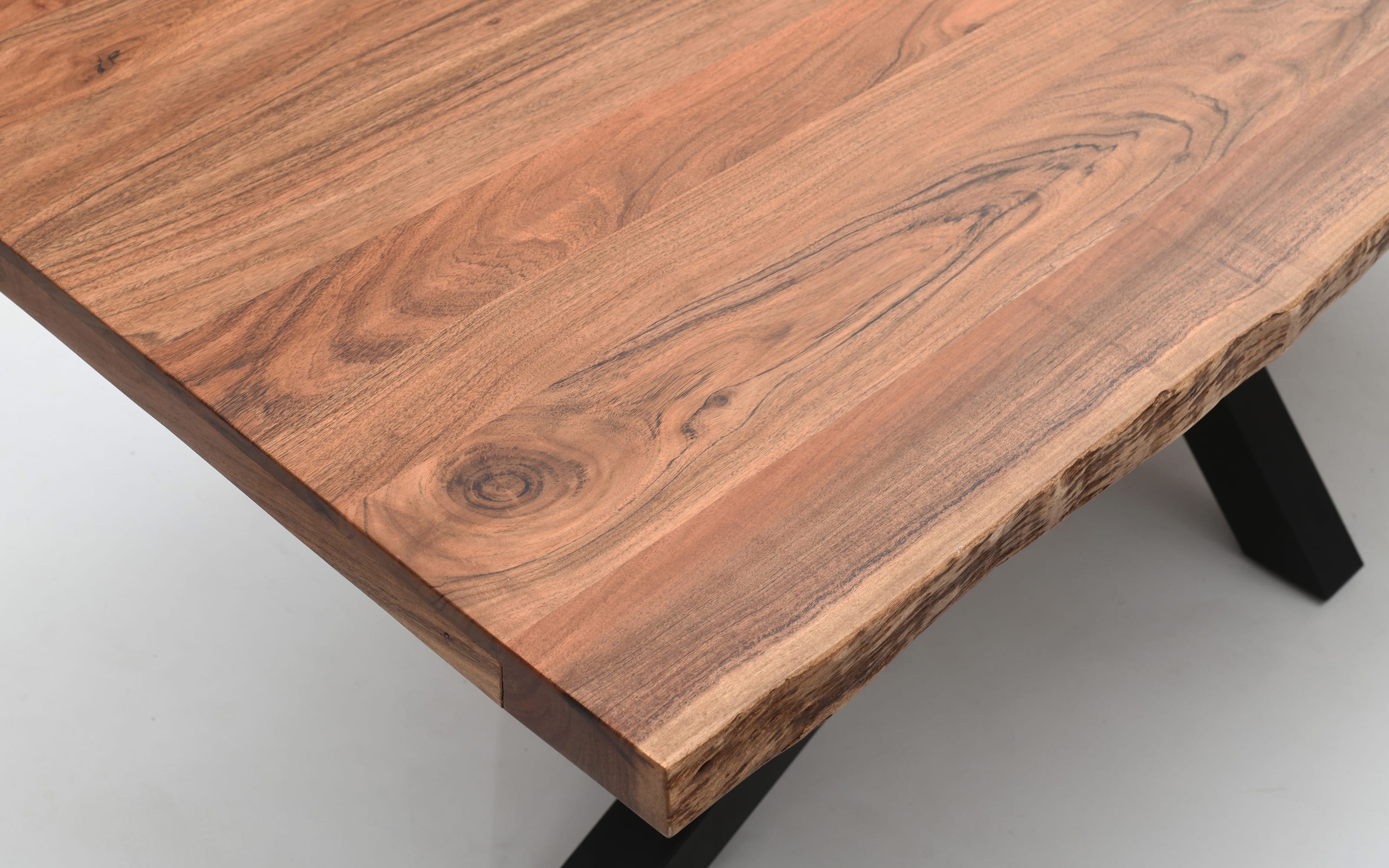 Esstisch Mesa verde, Akazie/schwarz