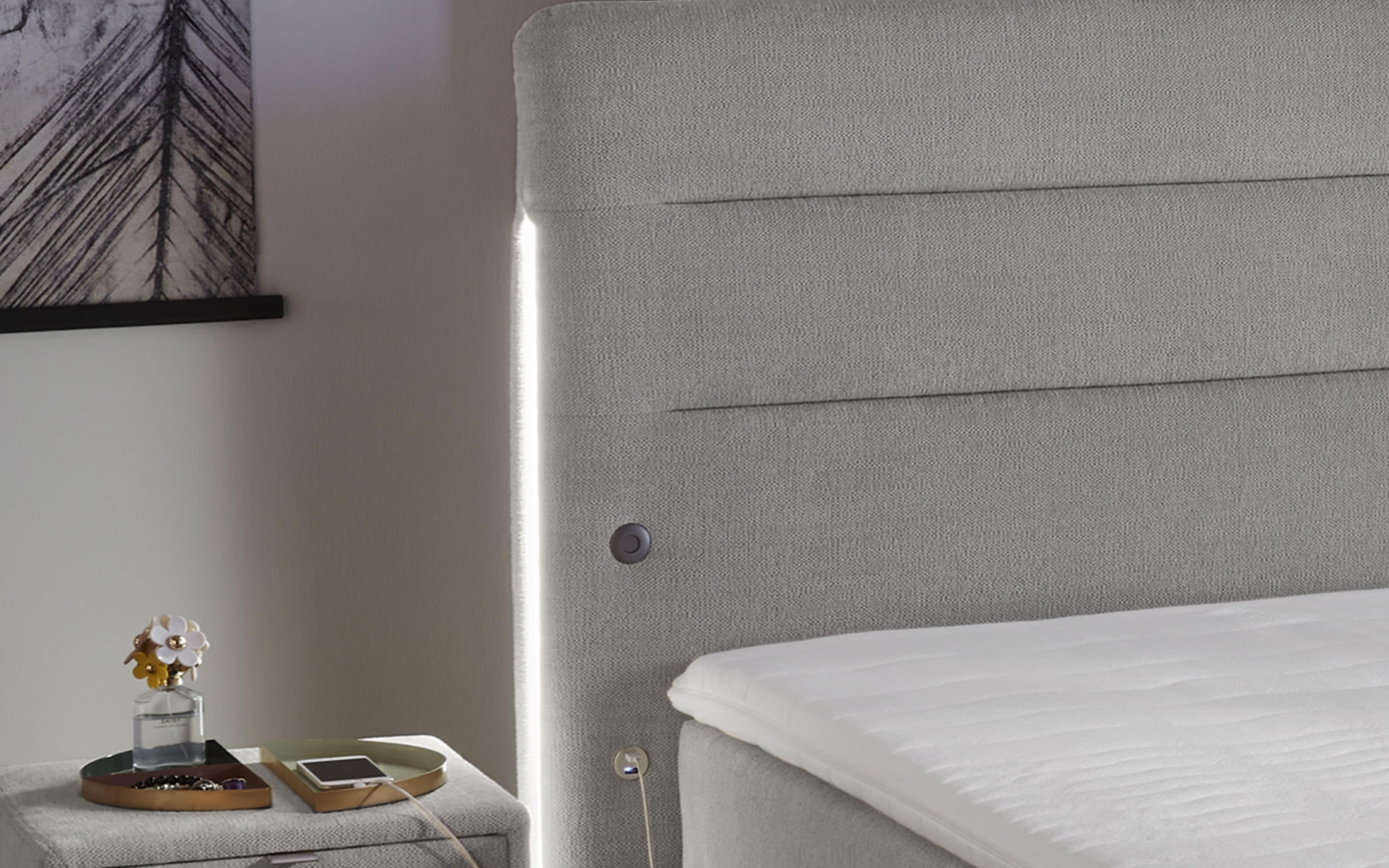 Boxspringbett Livia Mix, grau, 180 x 200 cm,H3/H3, inkl. 2 USB-Ladeports