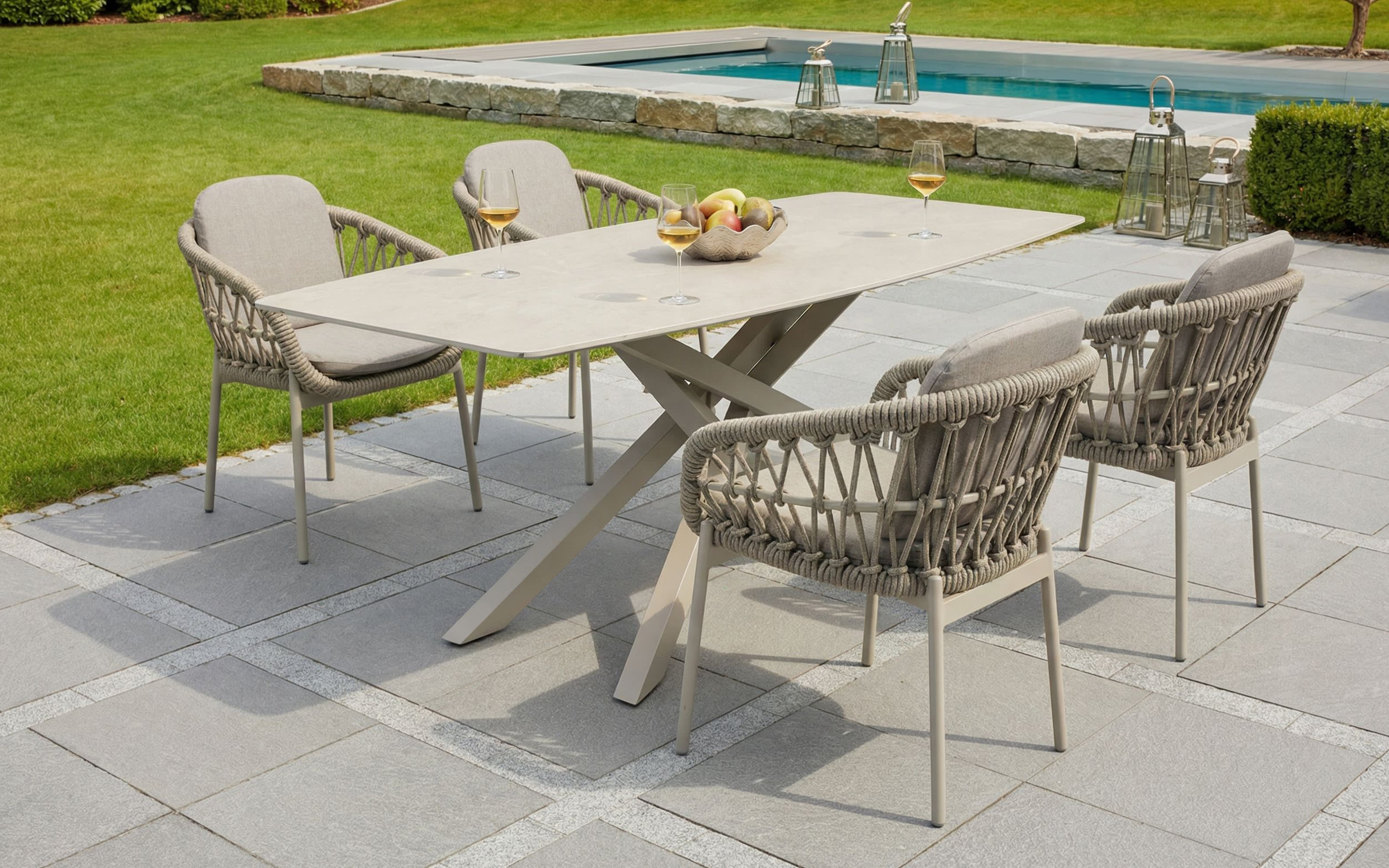 Gartenstuhl Bari, taupe/dunkelgrau, inkl. Kissen 