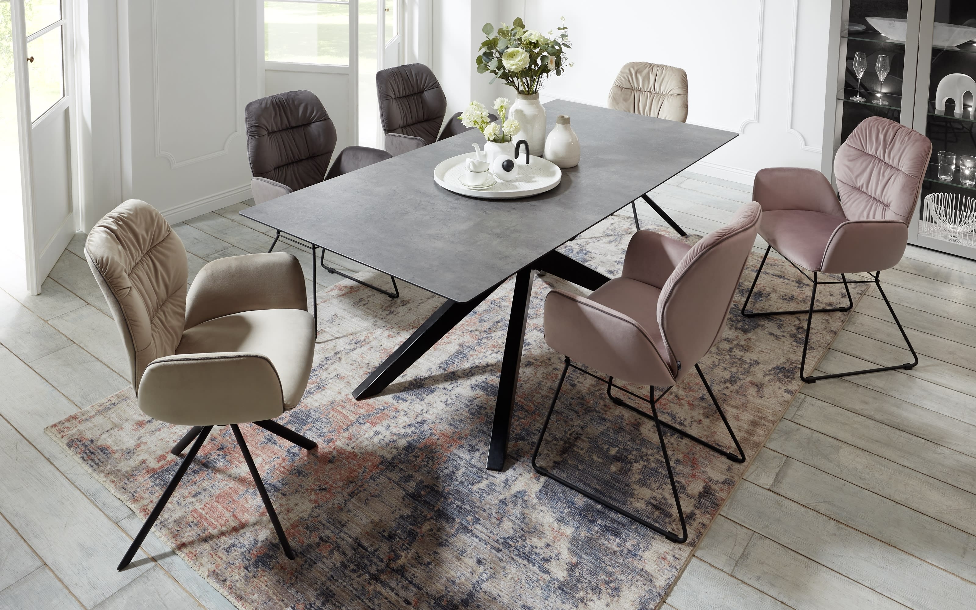 Tafeltisch Time Out, Beton-Nachbildung