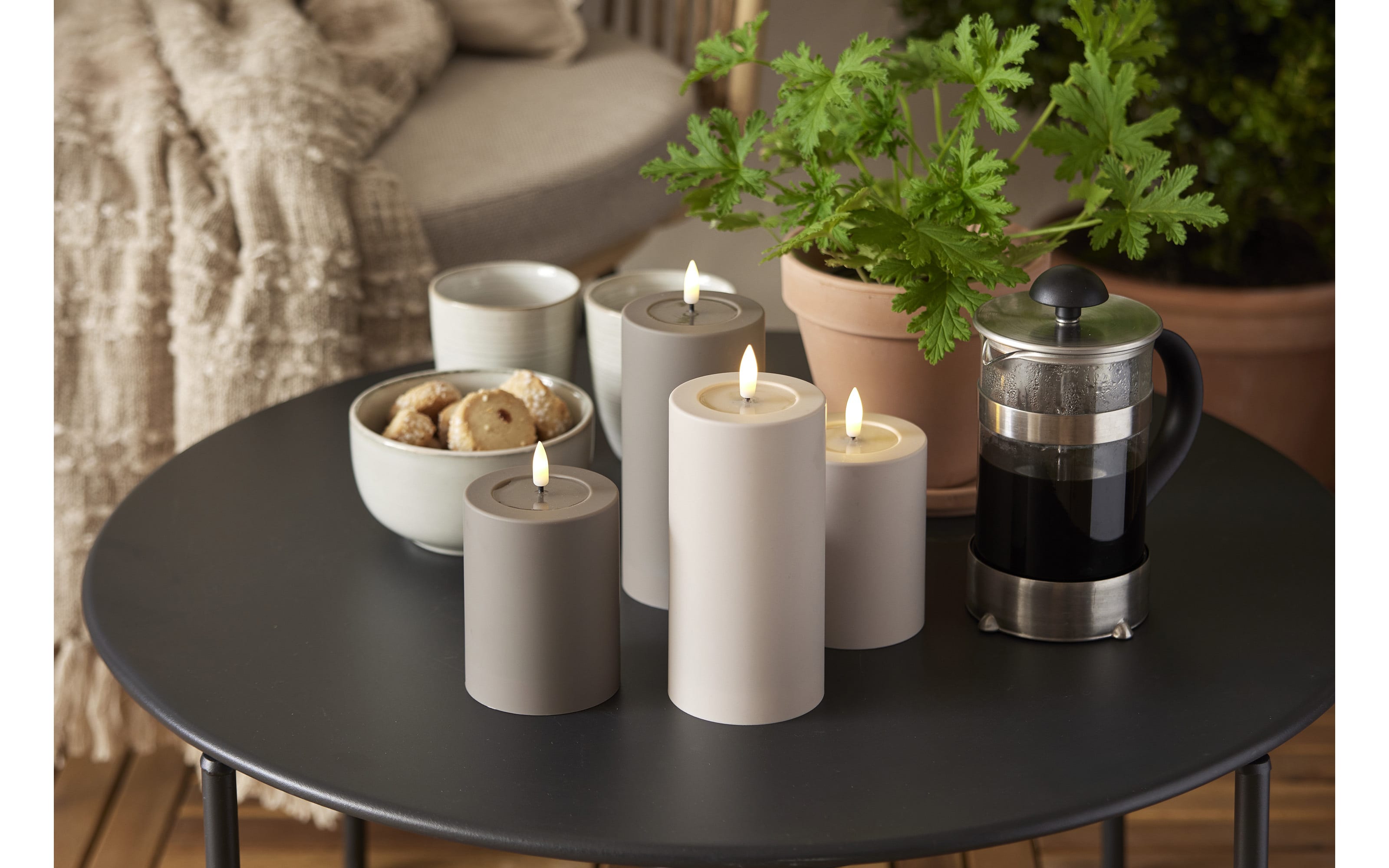 Outdoor LED Kerze Flamme soft, graubraun, 17,5 cm