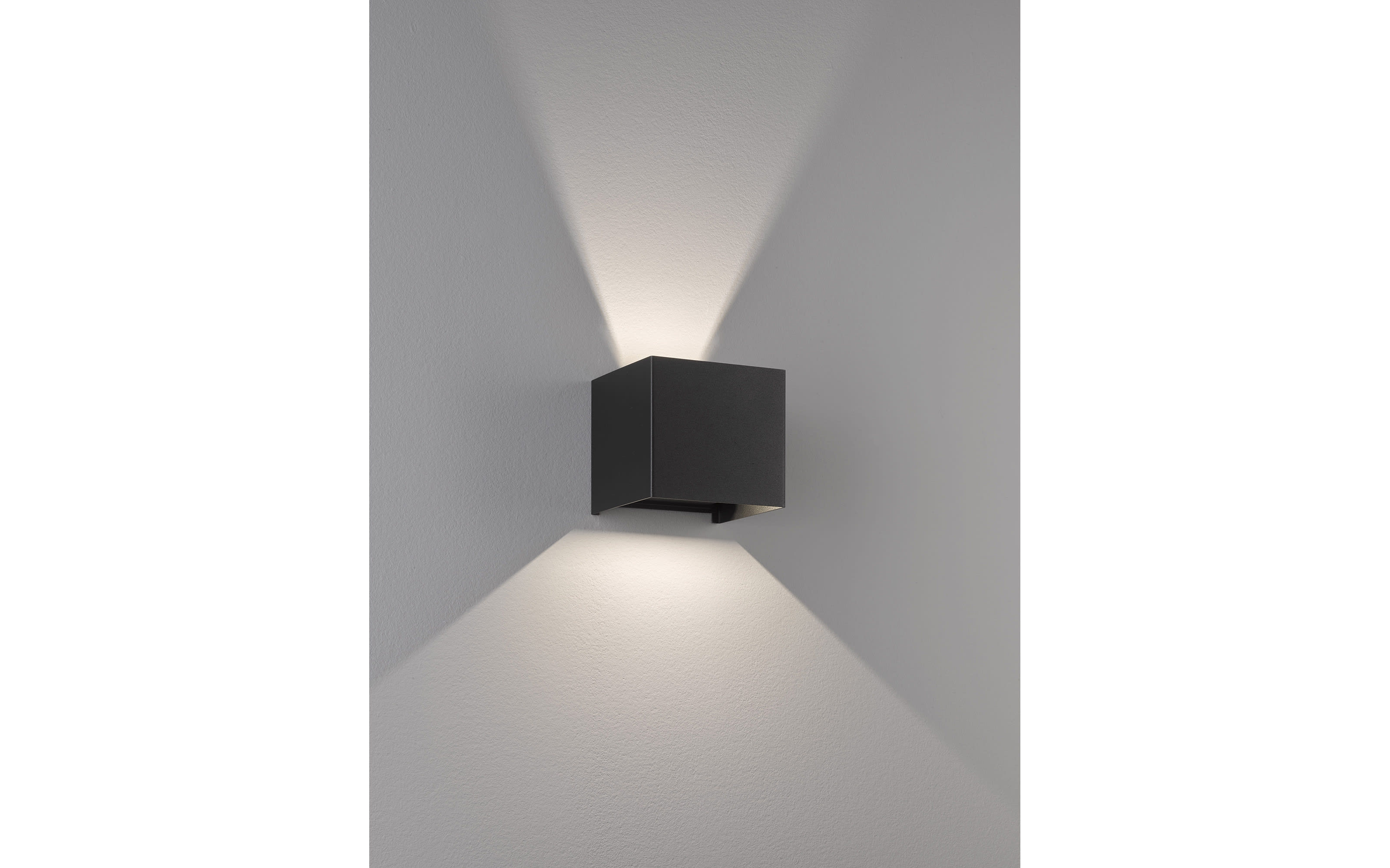 LED-Wandleuchte Wall IP44, schwarz matt, 10 cm