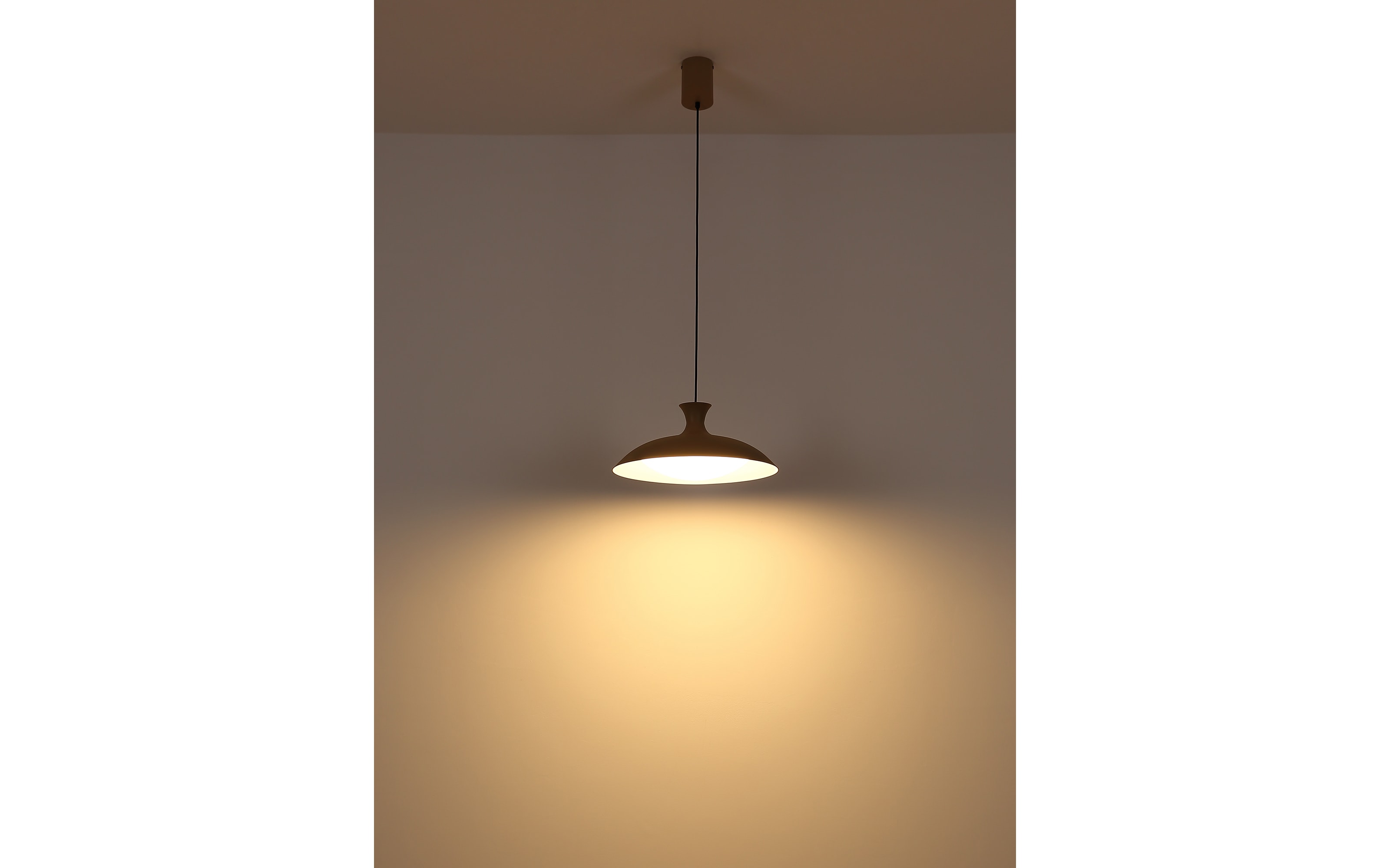 LED-Pendelleuchte Rocha, sandfarbig