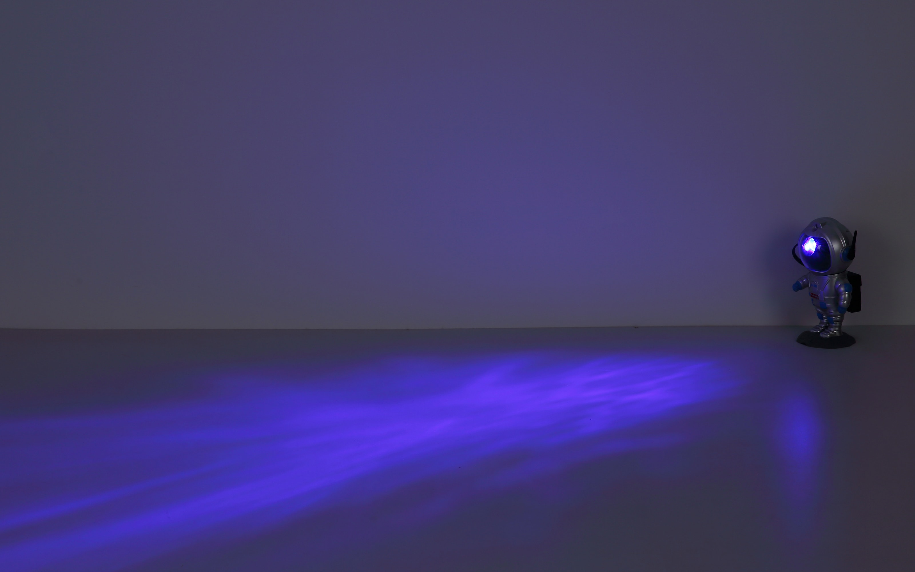 LED-Tischleuchte Cosmo, silberfarbig, inkl. RGB-Farbwechsler