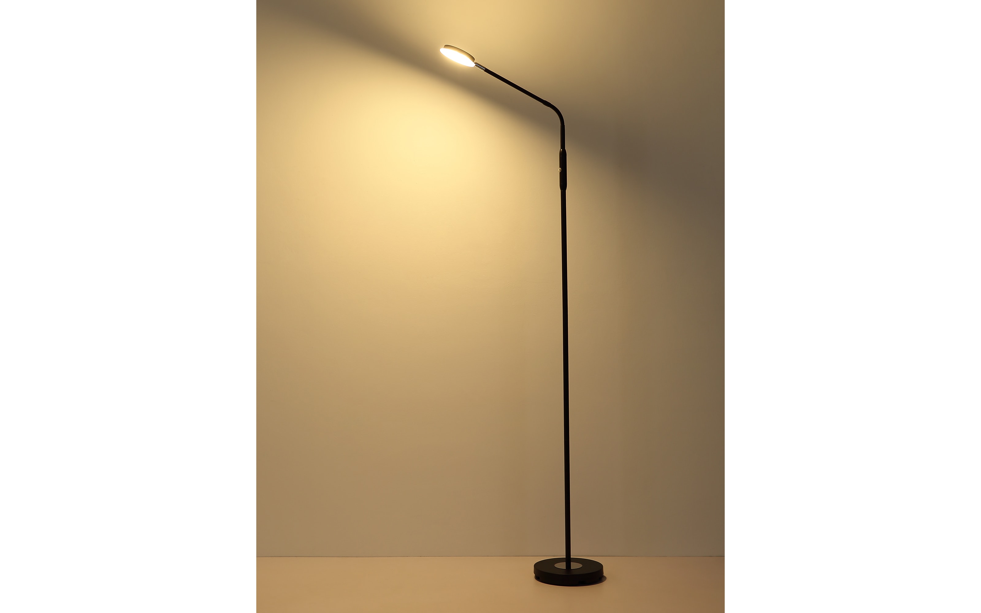 LED-Standleuchte Silvio, schwarz, inkl. Memoryfunktion