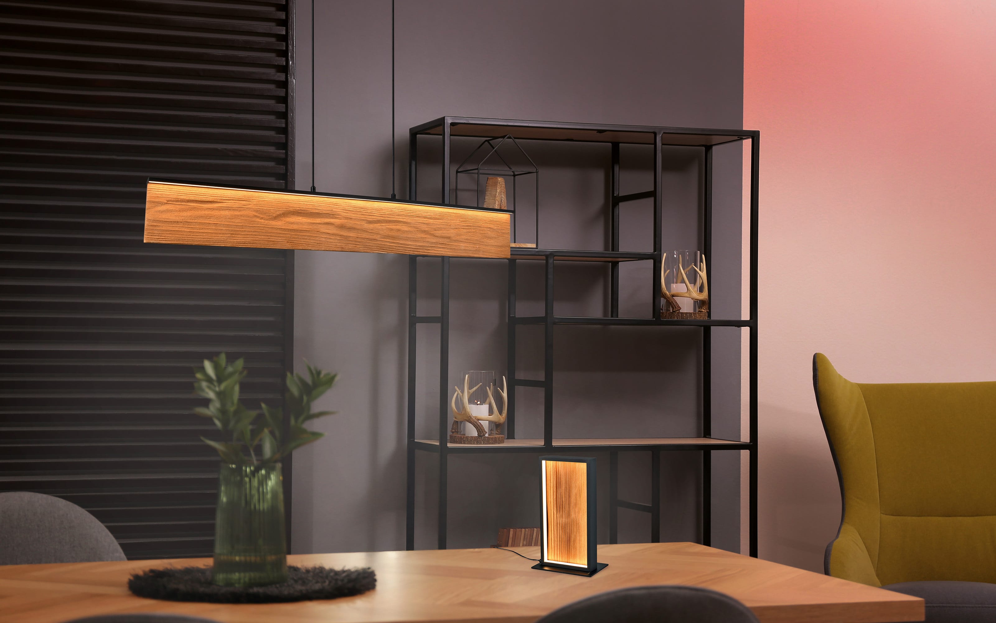 LED-Tischleuchte Kalea, holzfarbig