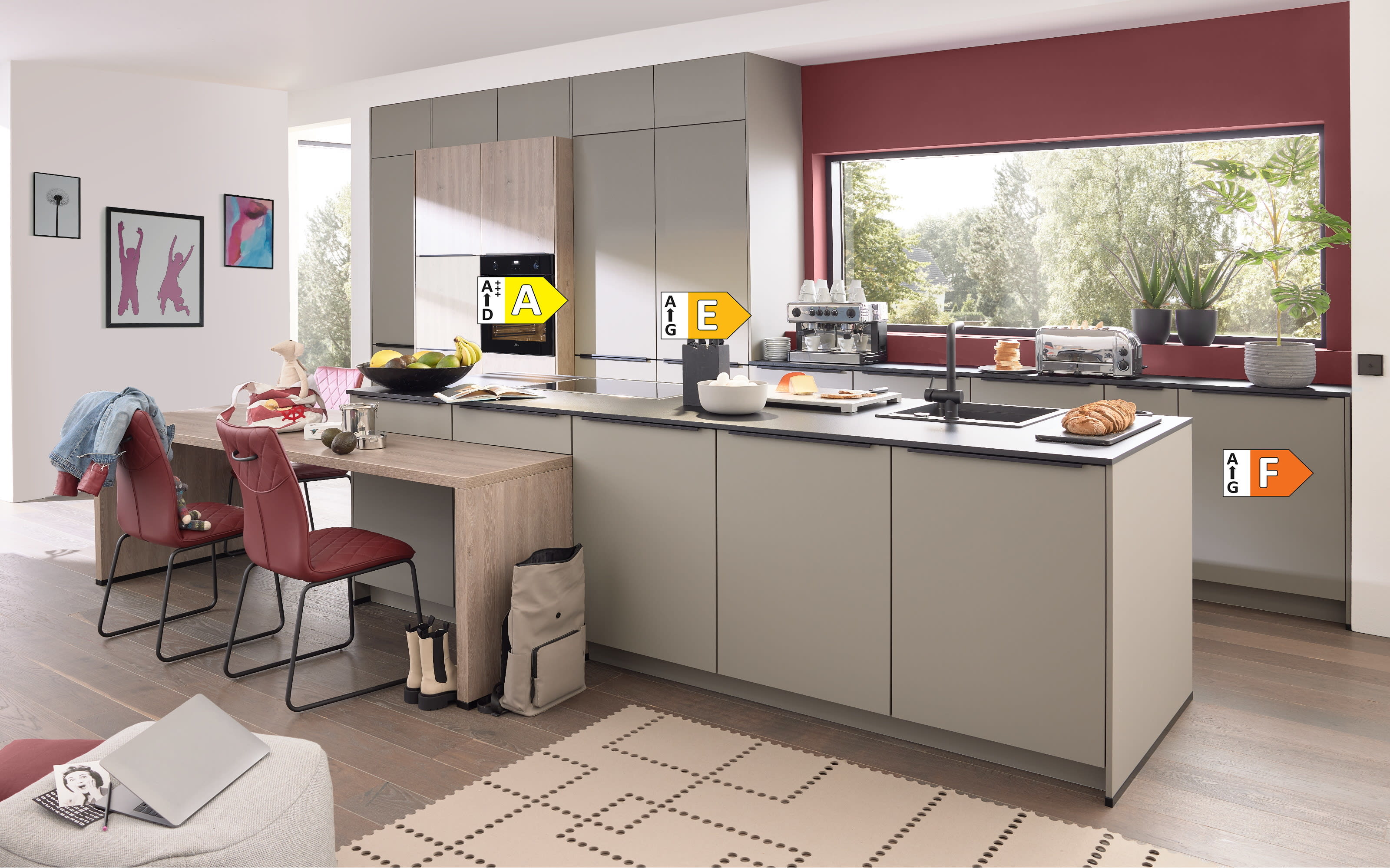 Einbauküche Esilia/Rosian, sand/Eiche San Remo Nachbildung, inkl. Siemens Elektrogeräte