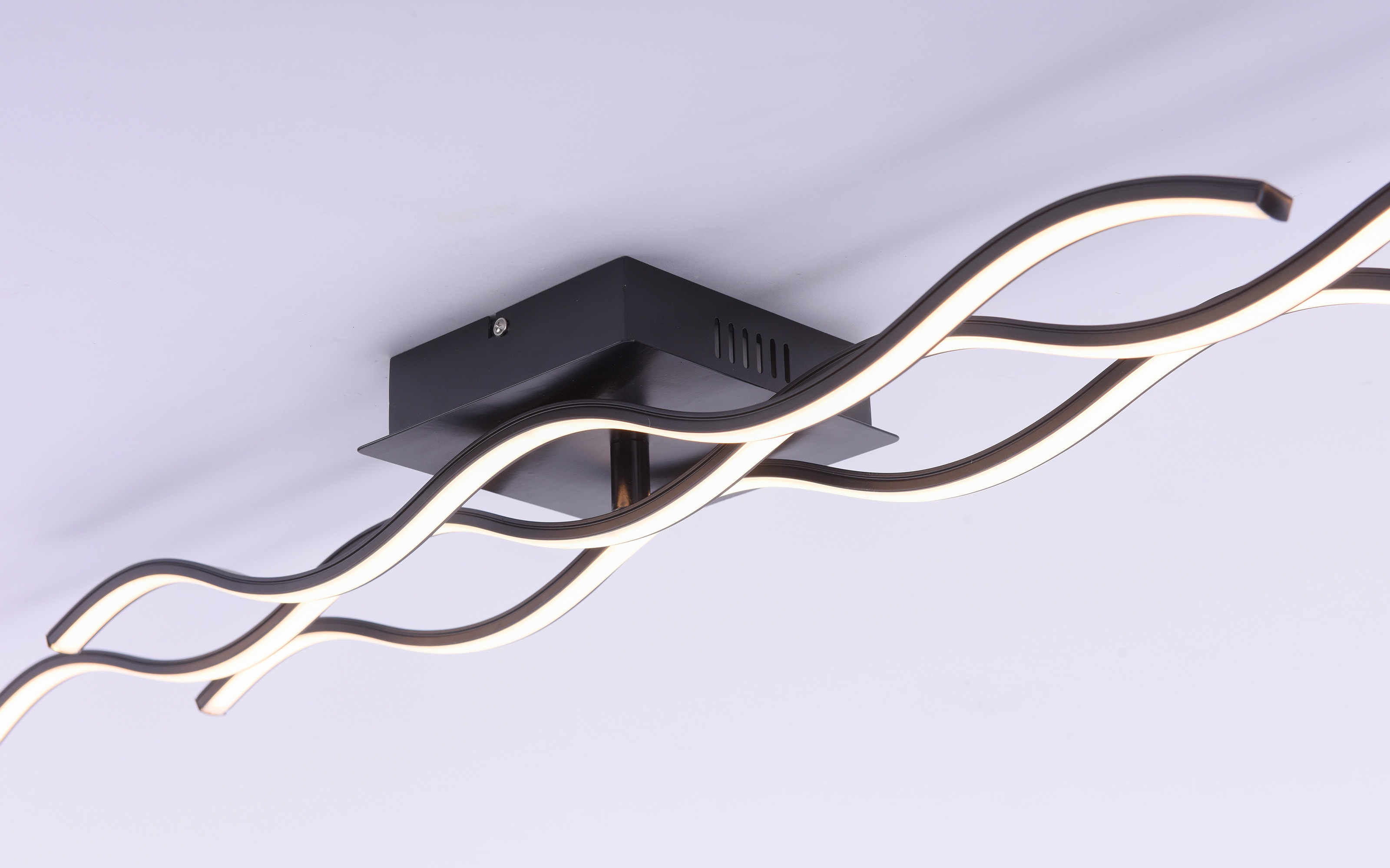 LED-Deckenleuchte Wave in schwarz, 97 cm