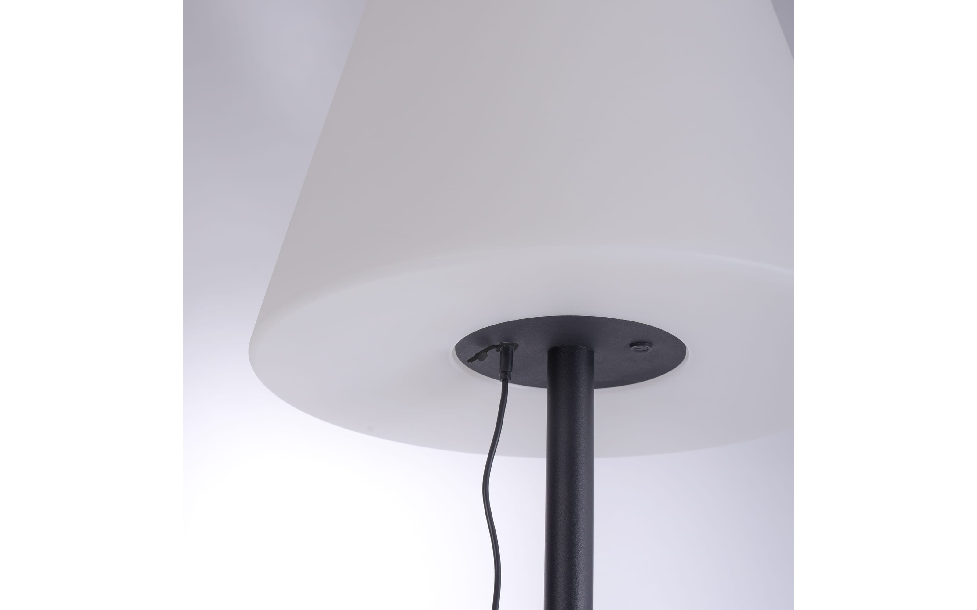 LED-Akku-Standleuchte Holly RGB IP44 in schwarz/weiß, 157 cm