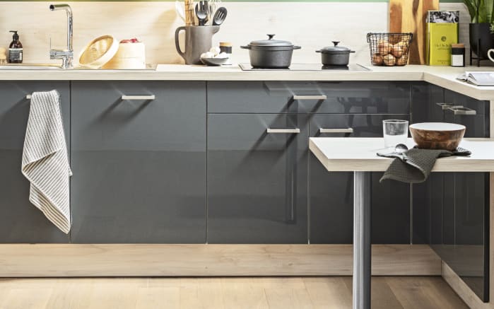 Einbauküche IP 4050, onyx grau Hochglanz, inkl. Privileg Elektrogeräte-03