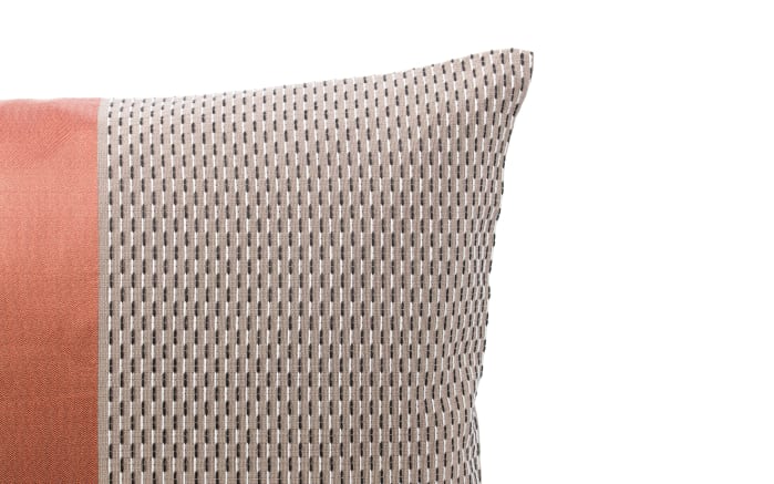 Kissenhülle Calypso aus einem Materialmix in terra, 40 x 60 cm-02