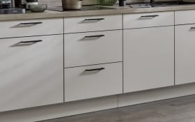 Einbauküche Lenzen/Rosian, Eiche Bergamo Nachbildung/seidengrau, inkl. AEG Elektrogeräte