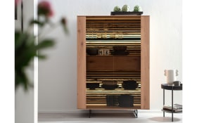 Highboard Yonna, Kerneiche Natur 