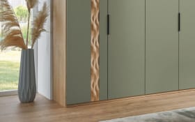Drehtürenschrank Callao, Balkeneiche-Nachbildung/grün, 299,2 x 229,4 cm