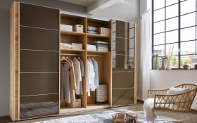 Schlafzimmer Cardiff , Eiche bianco teilmassiv, 180 x 200 cm,  Schrank 330 x 223 cm