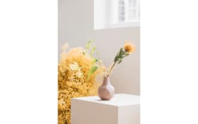 Vase Bloom aus Aluminium in rose/pink