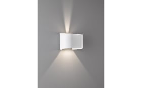 LED-Wandleuchte Wall IP44, weiß matt, 18 cm