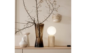 Tischleuchte Traventa, Travertin-Nachbildung