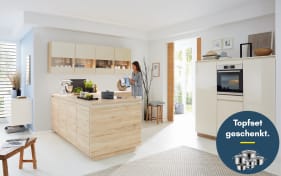 Einbauküche Rosian/Felde, Eiche San Remo Nachbildung/magnolia Hochglanz, inkl. Miele Elektrogeräte