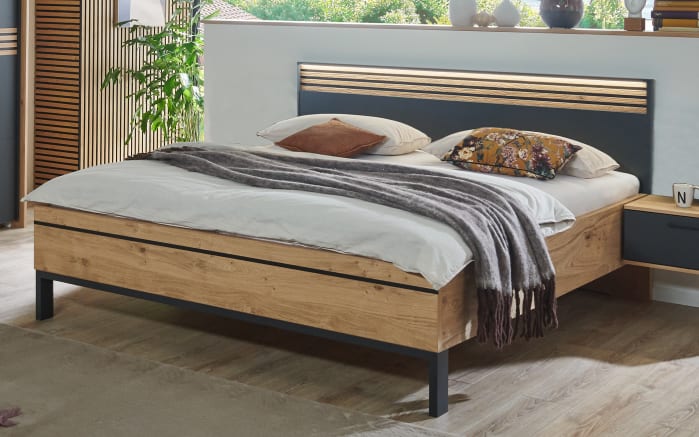 Schlafzimmer Cabrillo, basalt, Absetzungen Balkeneiche furniert, 180 x 200 cm, Schrank 270 x 230 cm-03