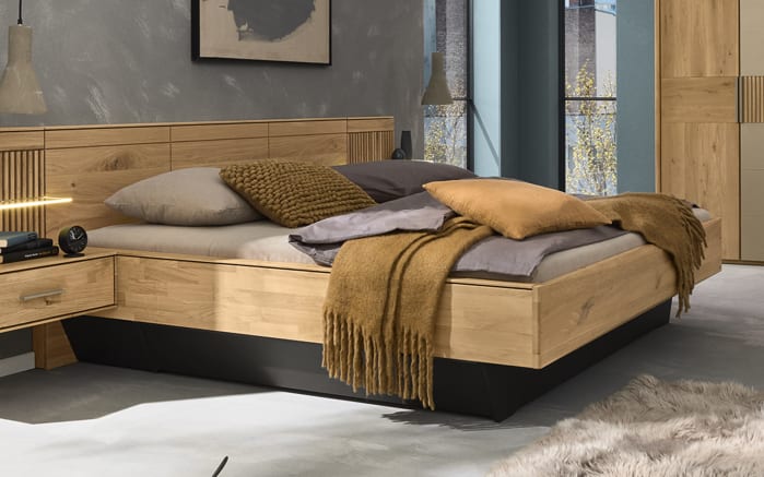 Schlafzimmer Mira, Wildeiche massiv, 180 x 200 cm, Schrank 299 x 225 cm-03