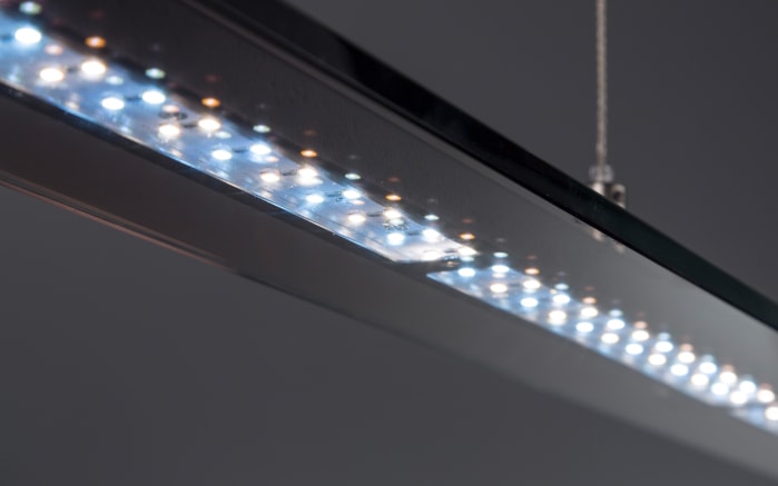 LED-Pendelleuchte Tenso, schwarz, 88 cm-02