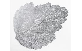 Platzmatte Blatt in silber, 36 x 47 cm